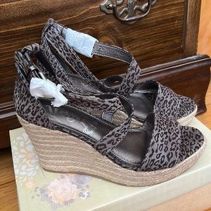 Brand new Very G Patti sandals. Size 8.